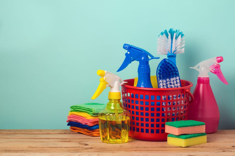 spiff up your home with this indoor spring cleaning checklist